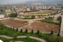 Bin Kişilik Kapalı Spor Salonu