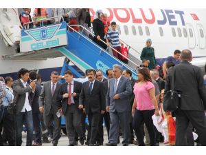 Bakan Yazıcı Van’da