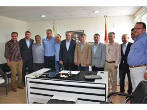 Akhisar Belediyesporda Akçay İmzayı Attı