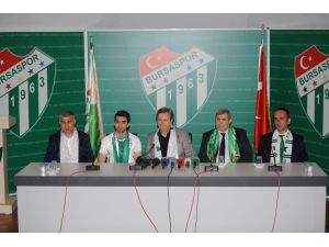 Bursaspor, Emre Taşdemir’e 4 Yıllık İmza Attırdı