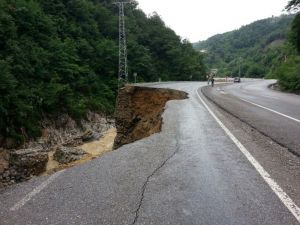 Zonguldak Ankara Karayolu Trafiğe Açıldı