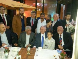 Oy Kullanacak Gurbetçilerle Bir Araya Geldi