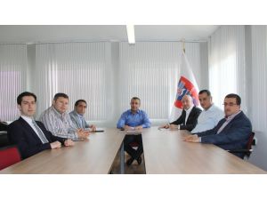 Kardemir Karabükspor’da Görev Dağılımı Yapıldı