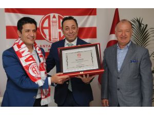 Antalyaspor’da Tarihi Tahsis
