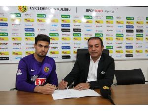 Eskişehispor, Kaleci Ali Şaşal Vural İle 4 Yıllığına Anlaştı