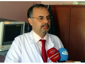 Sivas’ta Bakımsızlıktan Vücudu Kurtlanan Kadın Tedavi Altına Alındı