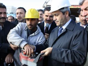 Bilim Sanayi Ve Teknoloji Bakanı Nihat Ergün Kocaelide