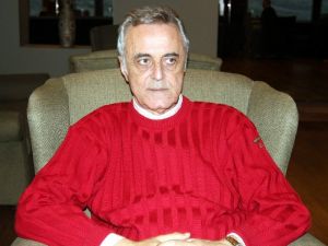 Emaneti De Hayata Gözlerini Yumdu