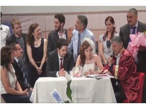 Oyun Sanıp İzlediler