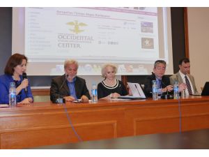 İstanbul Aydın Üniversitesi Pariste “Avrupanın Türkiye Algısı” Konulu Konferans Verdi