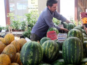 Kabak Aşısı Karpuzun Hem Fiyatını, Hem Kalitesini Düşürdü