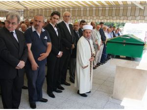 Merhum Özhan Canaydın’ın Annesi Son Yolculuğuna Uğurlandı