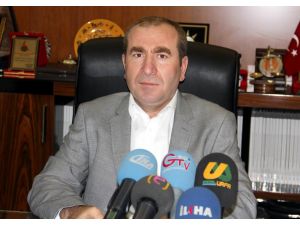 Ak Parti İl Başkanı, Diyarbakırlı Ailelere Kürtçe Deyimle Destek Verdi