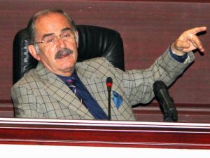 Büyükerşen: “İdare Mahkemesi Aleyhimize Karar Vermeyi Adet Haline Getirdi”