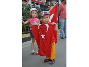 Facianın Merkezi Somadan Bayrağa Saygı Yürüyüşü