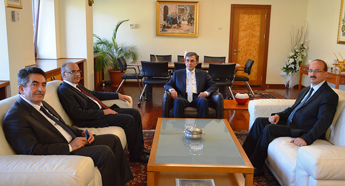 KYK Genel Müdürü; Tuzu Kurular Öğrencilerin Beynine Giriyor