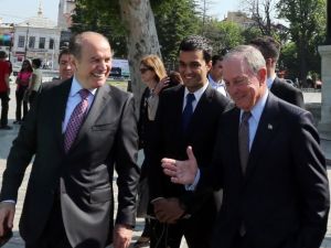 Mıcheal Bloomberg Tarihi Yarımadayı Gezdi