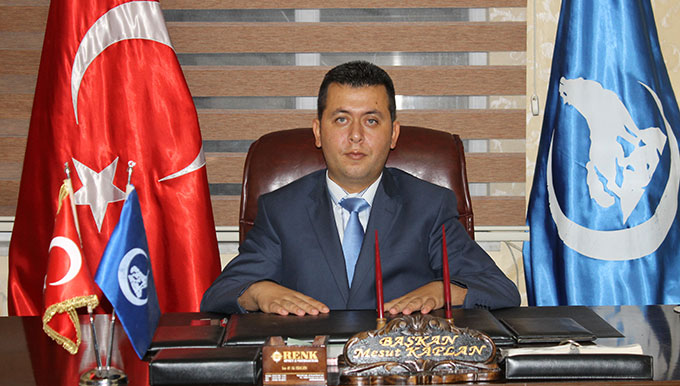 Kaplan “Bayrağımıza Sahip Çıkalım”