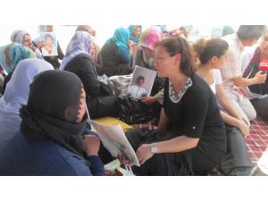 İşçi Partisinden Eylem Yapan Annelere Ziyaret