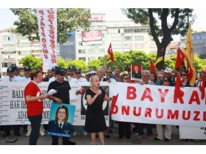 Bayrak İndirme Olayı Sessiz Çığlık Eylemiyle Protesto Edildi