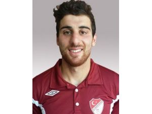 Elazığsporlu Onur Ayık Resmen Kardemir Karabükspor’da