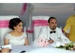 Başkan Kadıoğlu, Uygun Çiftinin Nikahını Kıydı