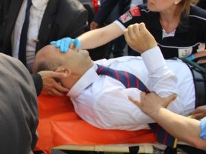 Bakan Işık Tedavi Altında
