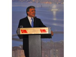 Onuruna Verilen Yemeğe Katıldı