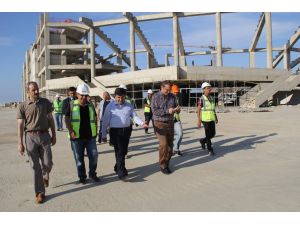 Akyazı Stadyumu’nun İnşaatında Yüzde 35-40 Fiziki Gerçekleşme Sağlandı