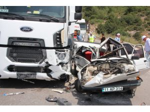 Otomobil Tırın Altına Girdi: 1 Ölü, 1 Ağır Yaralı