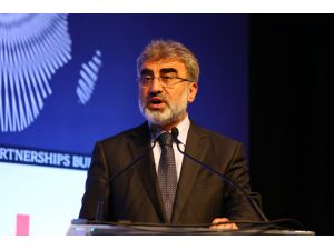 Bakan Yıldız: “Afrika Enerji Kaynakları Afrikalılara Yarar Sağlayacak Şekilde Geliştirilmeli”