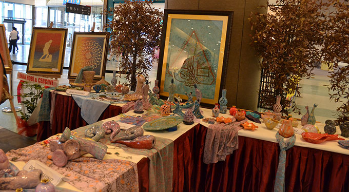 Türk El Sanatları Sergisi Piazzada 