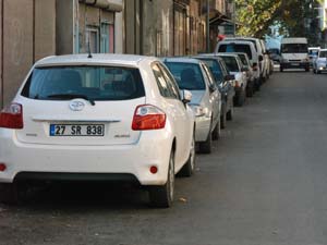 Bütün Sokaklar Otopark Oldu