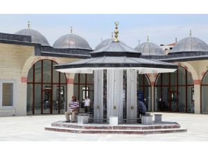 Başkan Akgün: “Kuba Camii Sultanahmet’i Aratmayacak”