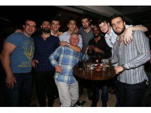 Fenerbahçe Ülker Kutlama Yemeğinde Buluştu