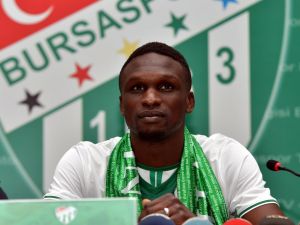 Bursaspor Malili Yıldız Futbolcu Bakaye Traore İle 3 Yıllık Sözleşme İmzaladı