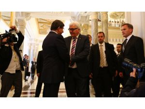 Bakan Davutoğlu, Alman Mevkidaşı Steınmeıer İle Biraraya Geldi