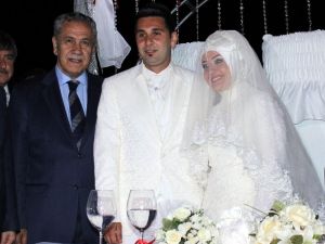 Arınç Nikah Şahitliği Yaptı