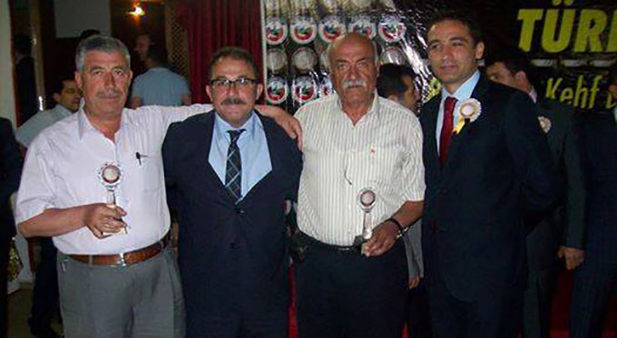 Araştırmacı Yazar Mustafa Köş’e Yılın Eshab-I Kehf Başarı Ödülü