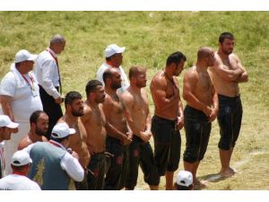Başpehlivanlar Er Meydanında