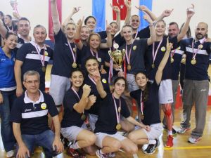 Yıldız Kızlarda Şampiyon Vakıfbank