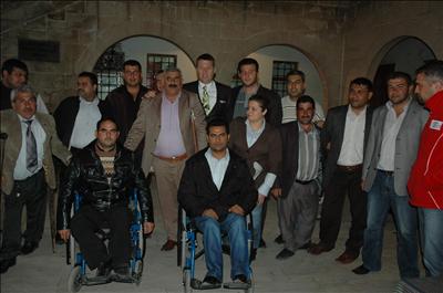 Şentürkten engellilere ziyaret 