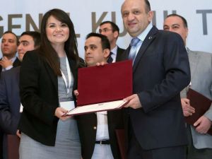 Bakan Işık, ‘Genç Bilim İnsanları’ Ödül Törenine Katıldı