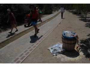 Ölüdeniz Plajları Jandarma Nezaretinde Devrediliyor