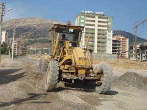 Yol Yapım Ekipleri Binevler’de
