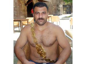 Berber Çıraklığından Başpehlivanlığa