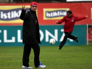 Şenol Güneş Zafer İstedi
