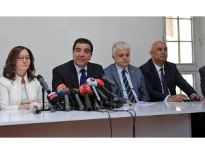 İşte İhsanoğlu’nun Ekibi