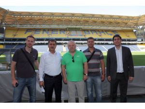 Çek Cumhuriyeti Heyeti Şükrü Saracoğlu Stadını Gezdi