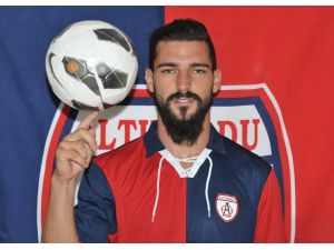 Altınordu, Gökhan Yılmaz’ın Sözleşmesini Uzattı
